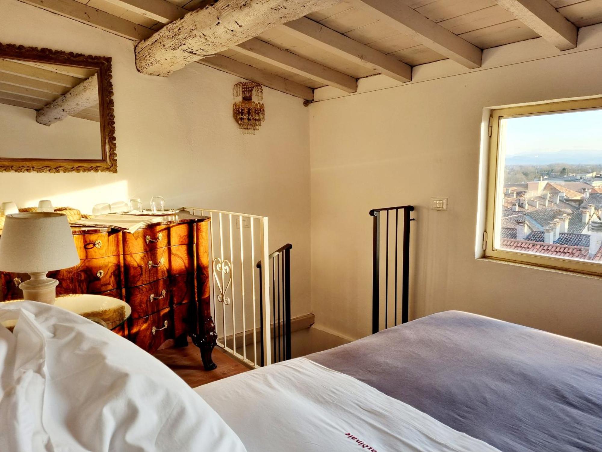 Le Stanze Del Cardinale Bed and Breakfast Pavia Eksteriør billede