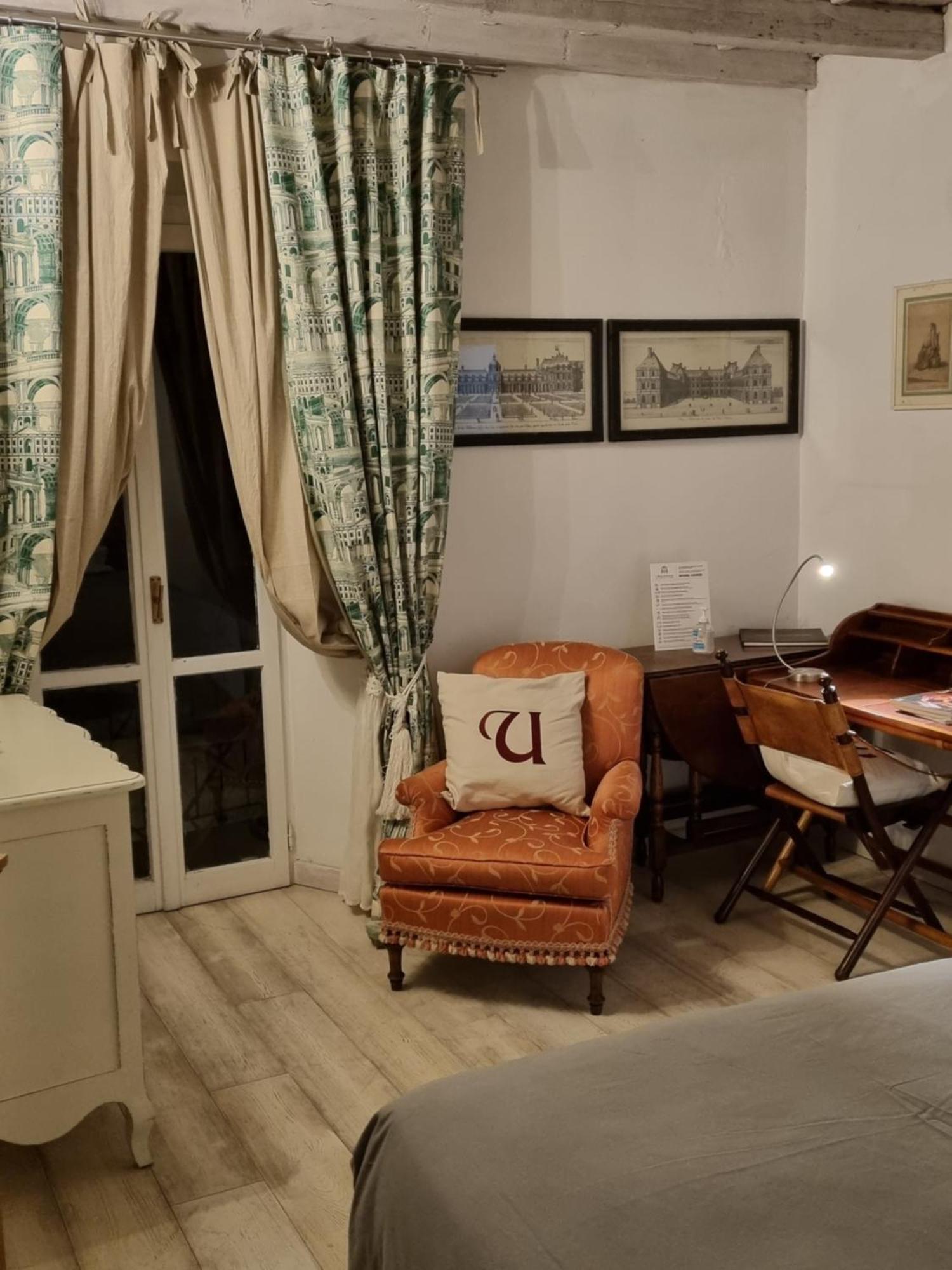 Le Stanze Del Cardinale Bed and Breakfast Pavia Eksteriør billede
